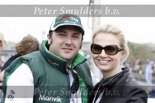 Zandvoort 1 oktober 2006
A1 Grand Prix op zandvoort
vrienin Anouk uit ierland
Peter Smulders bv