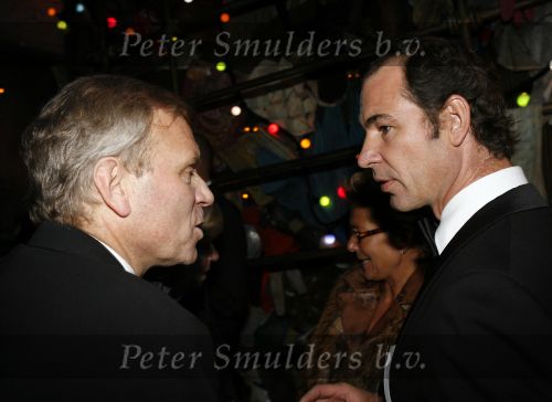 Rotterdam 7 oktober 2006
Premiere Cats in het nieuwe luxor.
Jaap de Hoop Scheffer met Erik de Vogel