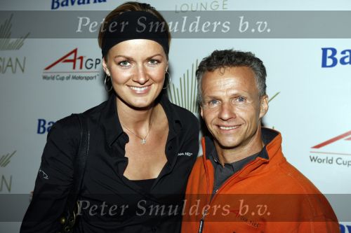 Amsterdam 30 september 2006
feestje A1 grand prix in club Onassis.
 Jan Lammers en zijn vriendin