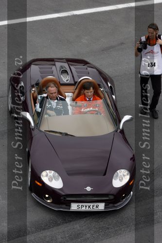 Zandvoort 1 oktober 2006
A1 GP op zanvoort.
Jan Peter Balkenende in spyker cabrio
