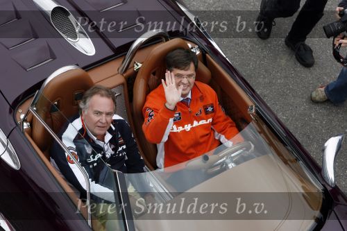 Zandvoort 1 oktober 2006
A1 GP op zanvoort.
Jan Peter Balkenende in spyker cabrio