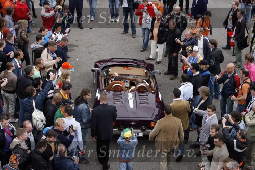 Zandvoort 1 oktober 2006
A1 GP op zanvoort.
Jan Peter Balkenende in spyker cabrio
