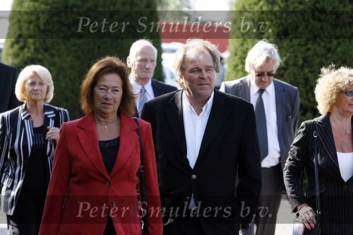Zoetermeer 30 september 2006
Afscheidsdienst van de geluidsman van Lee Towers, Bas.
Jan v Doorn en Loes