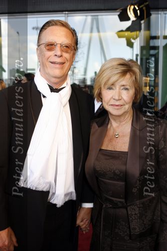 Rotterdam 7 oktober 2006
Premiere Cats in nieuwe Luxor.
John de Mol met vrouw