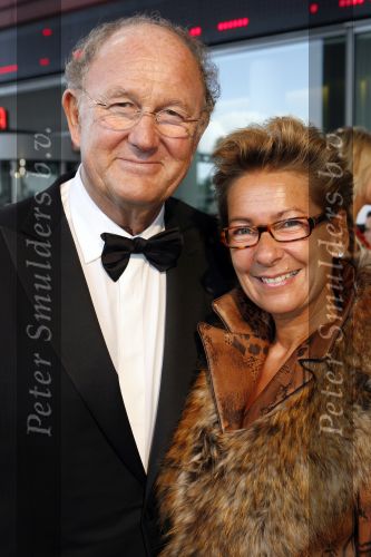 Rotterdam 7 oktober 2006
Premiere Cats in nieuwe Luxor.
Joop v d Ende met zijn vrouw Janine