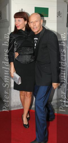 Amsterdam, 18 Oktober 2006 Beau Monde Awards 2006
Koos v Dijk met zijn vrouw