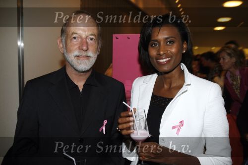 AMSTERDAM 2 OKTOBER 2006
Pink Ribbon in movenpick hotel
Laetitia Griffith
