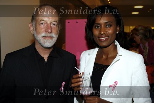 AMSTERDAM 2 OKTOBER 2006
Pink Ribbon in movenpick hotel
Laetitia Griffith met man