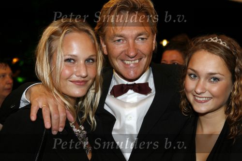 Utrecht 6 oktober 2006
Uitreiking gouden kalveren.
Laurens Klaver met zijn dochters Melody Klaver en Kimberley Klaver
