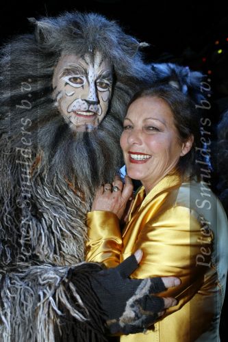 Rotterdam 7 oktober 2006
Premiere Cats in het nieuwe luxor.
Marco Bakker en Willeke v Ammelrooy