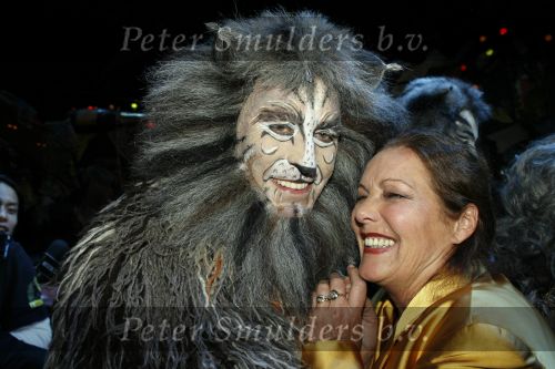 Rotterdam 7 oktober 2006
Premiere Cats in het nieuwe luxor.
Marco Bakker en Willeke v Ammelrooy