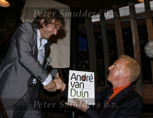 Amsterdam 11 oktober 2006
Presentatie boek Andre v Duin.
Mathijs v Nieuwkerk