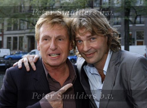 Amsterdam 11 oktober 2006
Presentatie boek Andre v Duin.
Mathijs v Nieuwkerk en  Henny Huisman