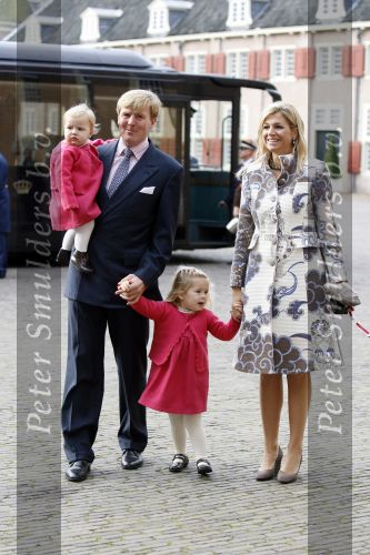 Apeldoorn 8 oktober 2006
Doop Prinses Leonore in het Loo in Apeldoorn.
Prinses Maxima met Prins Willem Alexander Prinses Alexia en Prinses Amalia