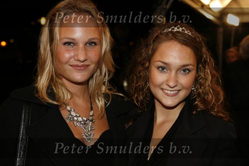 Utrecht 6 oktober 2006
Uitreiking gouden kalveren.
Melody Klaver en haar zus Kimberley Klaver