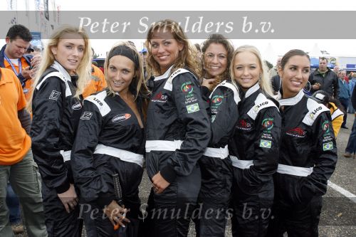 Zandvoort 1 oktober 2006
A1 GP op zanvoort.
play seats promotieteam