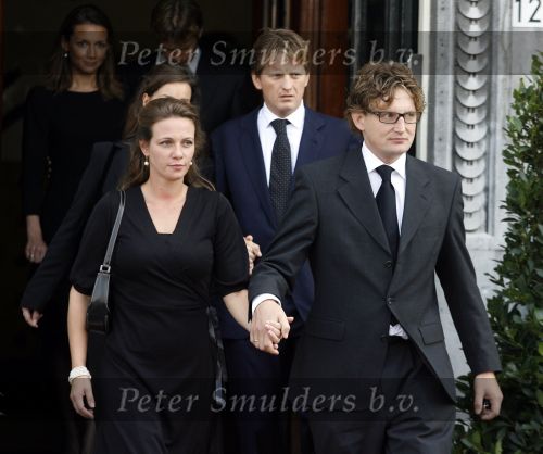 Rotterdam 16 september 2006
Herdenkingsdienst voor hr v Vollenhoven in Hulskamp gebouw.
Prins Bernhard jr en Prinses Annette