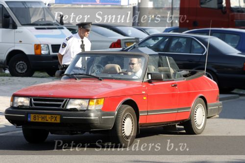 Rotterdam 16 september 2006
Herdenkingsdienst voor hr v Vollenhoven in Hulskamp gebouw.
Prins Jaime in saab cabrio