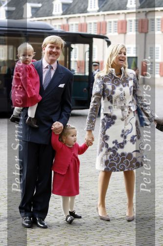 Apeldoorn 8 oktober 2006
Doop Prinses Leonore in het Loo in Apeldoorn.
Prinses Maxima met Prins Willem Alexander Prinses Alexia en Prinses Amalia
Peter Smulders bv