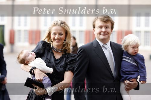 Apeldoorn 8 oktober 2006
Doop Prinses Leonore in het Loo in Apeldoorn.
Prinses Mabel en Prins Constantijn met hun kinderen Luana en Zaria
Peter Smulders bv