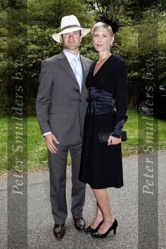Huizen 17 september 2006
Steve te Pas en Maria Kooistra trouwen.  
Renate v d Zalm en Erben Wennemars