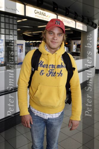 Schiphol 5 oktober 2006
Cast Onderweg naar morgen ONM vertrekken naar Turkije vanweg 25ooe aflevering.
Sander Foppele