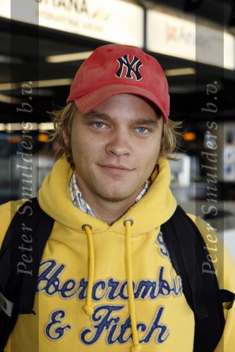 Schiphol 5 oktober 2006
Cast Onderweg naar morgen ONM vertrekken naar Turkije vanweg 25ooe aflevering.
Sander Foppele