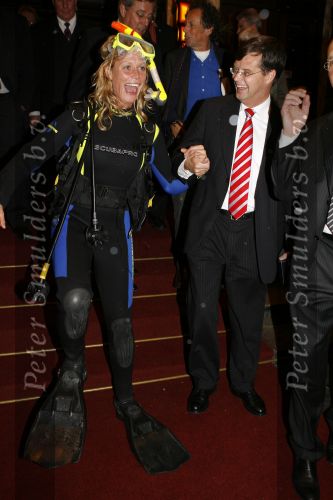 Amsterdam 6 oktober 2006
Premiere an inconvenient Truth in Tuschinski.
Jan Peter Balkenende en Sophie Hilbrand in duikpak.