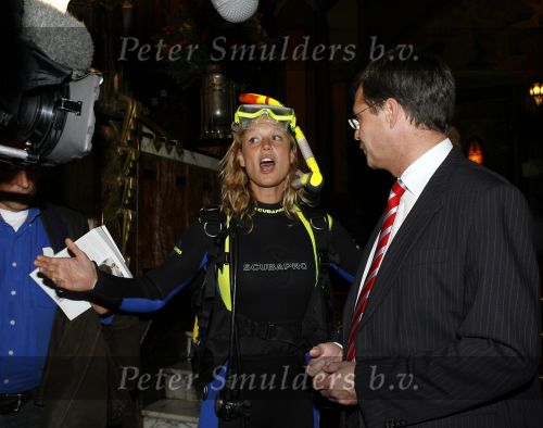 Amsterdam 6 oktober 2006
Premiere an inconvenient Truth in Tuschinski.
Jan Peter Balkenende en Sophie Hilbrand in duikpak.