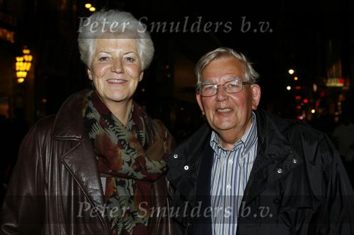 Amsterdam 6 oktober 2006
Premiere an inconvenient Truth in Tuschinski.
Sybilla Dekker met een kennis