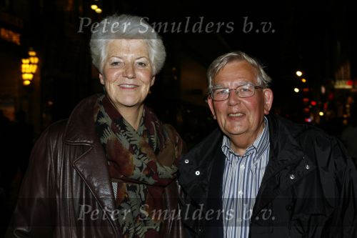 Amsterdam 6 oktober 2006
Premiere an inconvenient Truth in Tuschinski.
Sybilla Dekker met een kennis