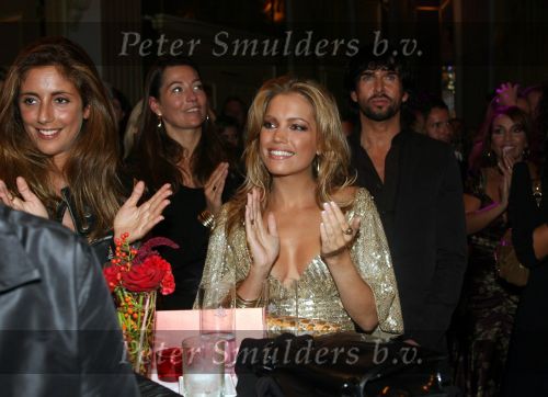 Amsterdam, 18 Oktober 2006
Beau Monde Awards 2006
Sylvie v d Vaart     Sylvie Meis