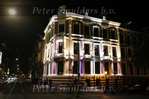 Amsterdam 27 september 2006
Paris Hilton verlaat the Mansion waar ze gegeten hefft.