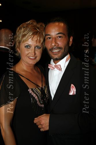 Rotterdam 7 oktober 2006
Premiere Cats in het nieuwe luxor.
Vera Mann met haar vriend Mike Delhaye