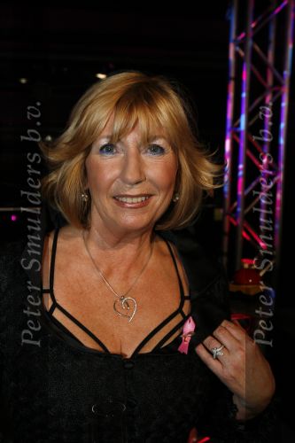 AMSTERDAM 2 OKTOBER 2006
Pink Ribbon in movenpick hotel
Willeke Alberti