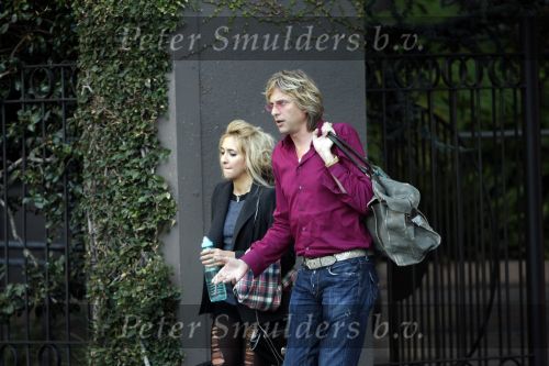 San Francisco 1 oktober 2009
Adam Curry en zijn dochter Christina verlaten het bedrijf van Adam en wandelen naar huis.
Peter Smulders bv
