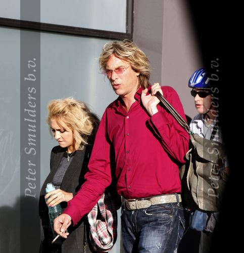 San Francisco 1 oktober 2009
Adam Curry en zijn dochter Christina verlaten het bedrijf van Adam en wandelen naar huis.
Peter Smulders bv