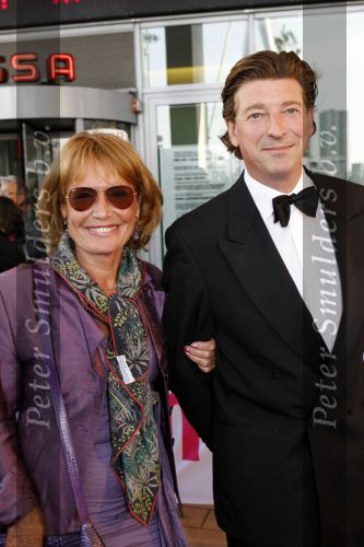 Rotterdam 27 september 2009
Premiere Haispray in het nieuwe Luxor. Annemarie Oster met vriend