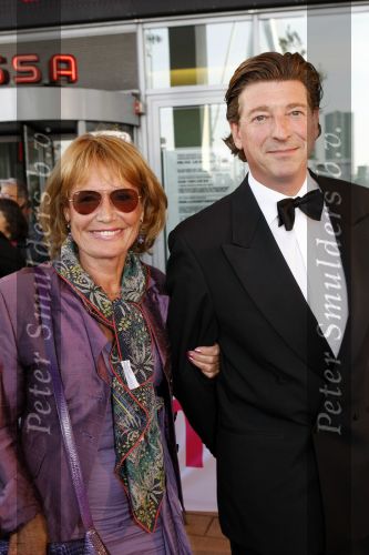 Rotterdam 27 september 2009
Premiere Haispray in het nieuwe Luxor. Annemarie Oster met vriend