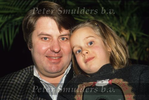 Maastricht, 10 Januari 1990
Arthur Oostwegel ( de inmiddels overleden ex-echtgenoot van Marjon Lambriks ) met zijn dochter Caroline Oostwegel