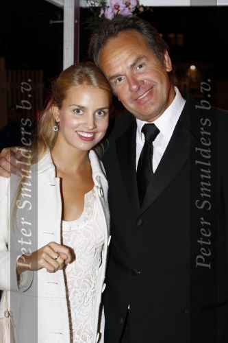 Amsterdam 28 september 2009
Pink Ribbon gala in carre. Bert Kuizenga met dochter
Peter Smulders bv