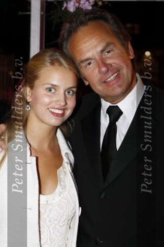 Amsterdam 28 september 2009
Pink Ribbon gala in carre. Bert Kuizenga met dochter
Peter Smulders bv