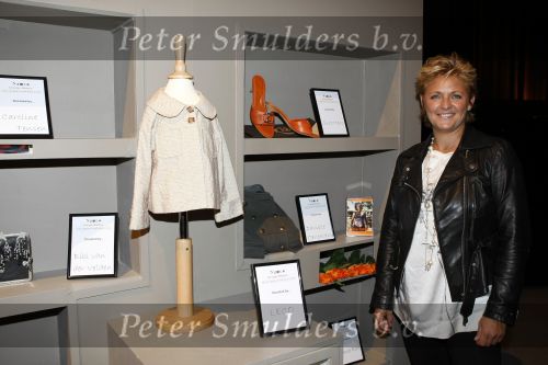 Amsterdam 8 oktober 2009
Feestavond  tbv orange babies. caroline Tensen
Peter Smulders bv