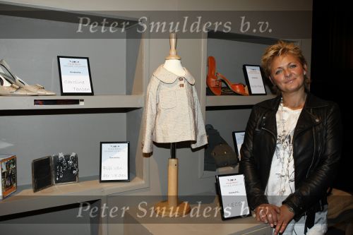 Amsterdam 8 oktober 2009
Feestavond  tbv orange babies. caroline Tensen
Peter Smulders bv