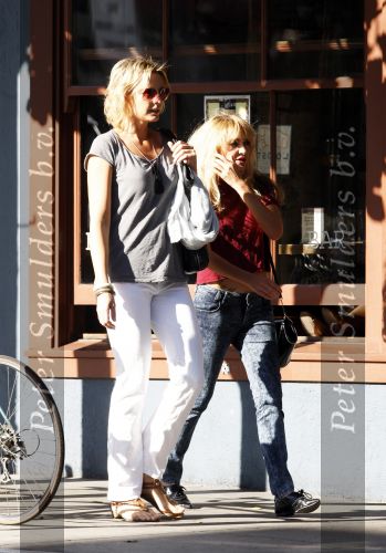 San Francisco 2 oktober 2009
Micky Hoogendijk en Christina Curry aan het shoppen in San Francisco.
Peter Smulders bv