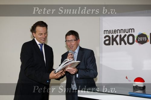 Den Haag 26 september 2009
Ontwikkelingssamenwerking.nu in de fokker hallen in Den Haag o.l.v Bert Koenders. Dick Molman van sanoma uitgevers
Peter Smulders bv