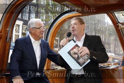 Amsterdam 8 november 2009
Presentatie boek Theo Heuft over zijn leven en Yab Yum. Theo en Frits Barend
Peter Smulders bv