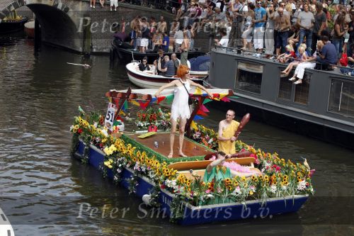 Amsterdam 1 augustus 2009
Diverse boten tijdens de Gay pride.