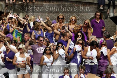 Amsterdam 1 augustus 2009
Diverse boten tijdens de Gay pride.