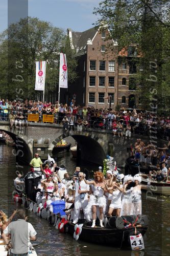 Amsterdam 1 augustus 2009
Diverse boten tijdens de Gay pride.